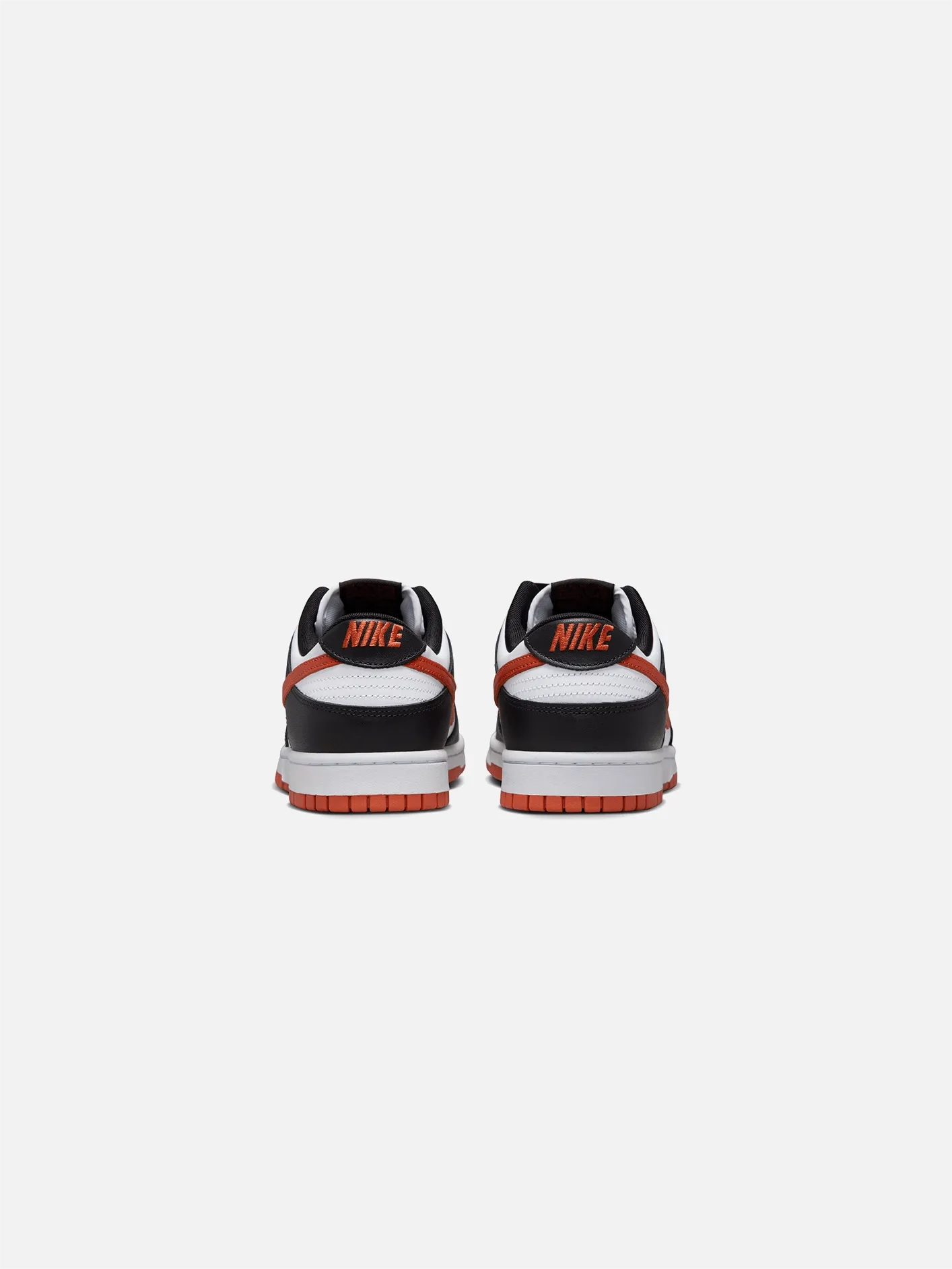 NIKE Dunk Low Retro 