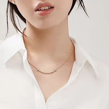 Tiffany T Medium Smile Pendant in Rose Gold with Diamonds 